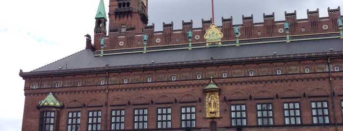 Hôtel de ville de Copenhague is one of Ziggy goes to CPH.