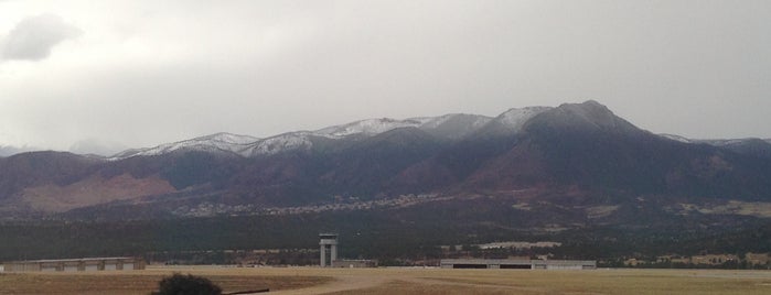 Air Force Academy Airfield Overlook is one of Posti che sono piaciuti a Michael.
