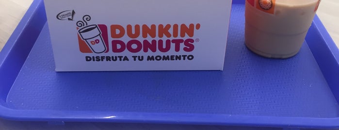 Dunkin' is one of Must-visit Food in Bogota.