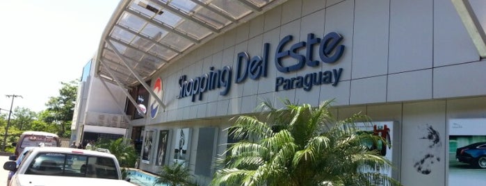 Shopping del Este is one of Tempat yang Disukai Oliva.