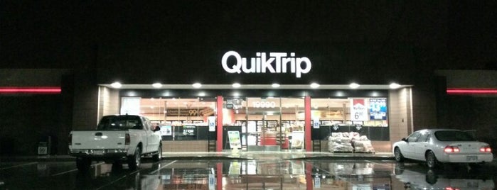 QuikTrip is one of Lugares favoritos de Johnny.