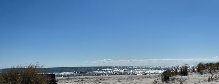 Mälarhusens strandbad is one of Österlen Trippin’.