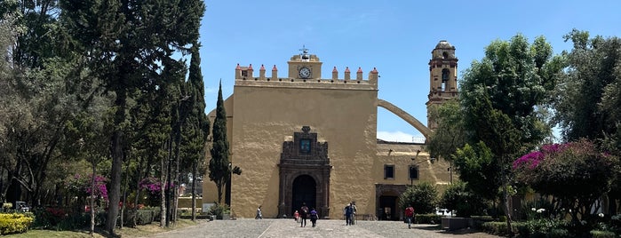 Centro de Xochimilco is one of Tour del sur.