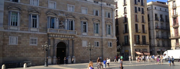 Palacio de la Generalitat de Cataluña is one of Barcelona - Best Places.