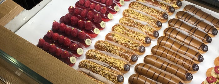 L'Eclair de Genie is one of Sweet tooth Moscow.