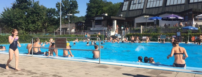 MTV Freibad is one of Schwimmbad.