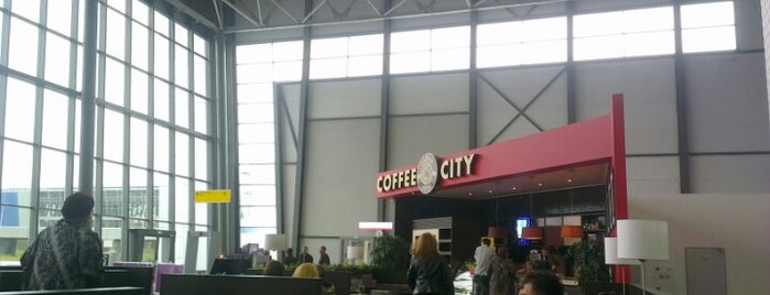 Coffee City is one of Vladivostok.