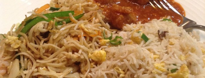 Mainland China is one of The 11 Best Places for Hainanese Chicken Rice in Mumbai.