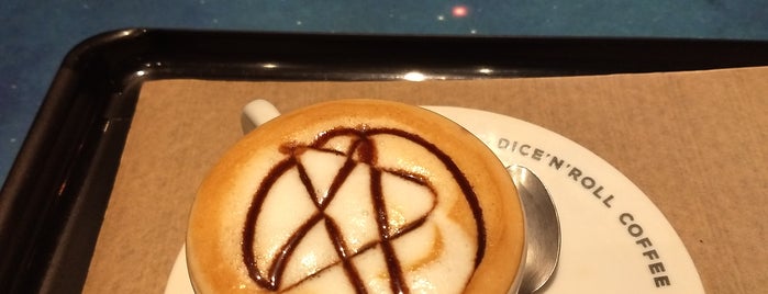 Dice'n'Roll Coffee Tales is one of Orte, die Vinicius gefallen.