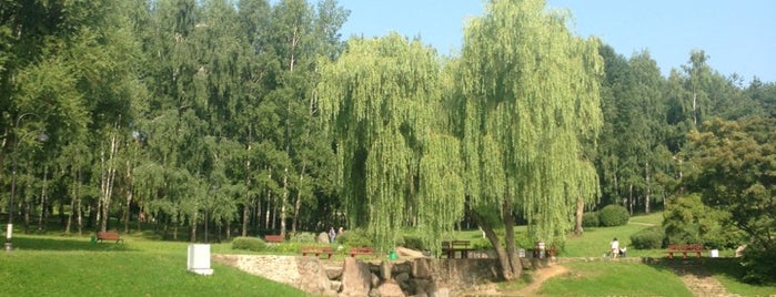 Парк 60-летия Октября is one of Tempat yang Disukai Евгений.