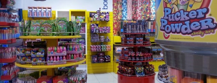 Candelite, Mushrif Mall is one of Lugares favoritos de Mohamed.