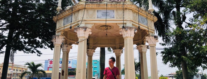Roxas City Plaza is one of adventure.