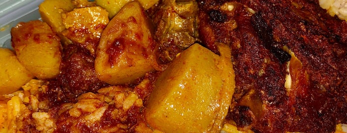 Pak Din Nasi Dalcha is one of Food.