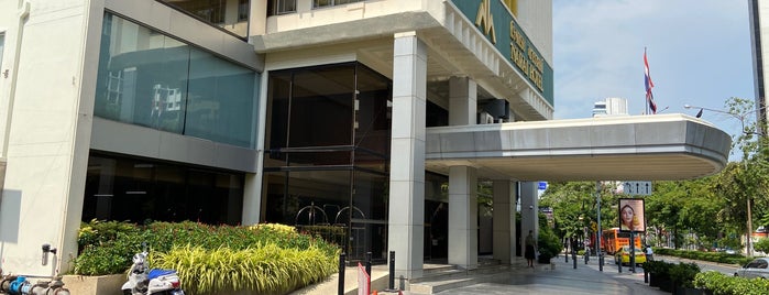 Narai Hotel is one of BANGKOK.