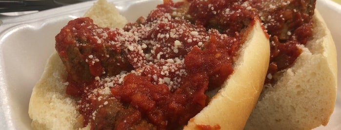 Niccoli's Italian Grocery & Deli is one of Favorite Food in Phoenix - FavorAte.