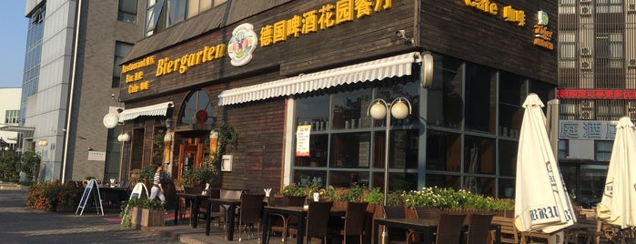 Biergarten Anting is one of Bryanさんのお気に入りスポット.