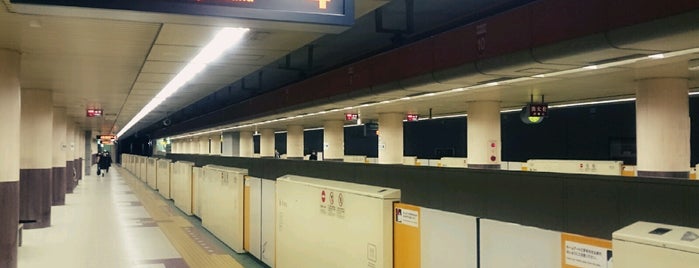 Nango nana chome Station (T14) is one of 札幌市営地下鉄 東西線.