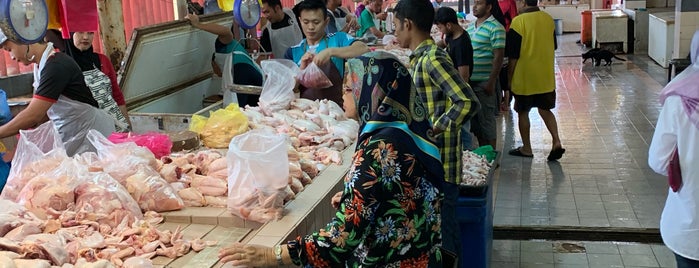 Gadong Wet Market is one of S: сохраненные места.