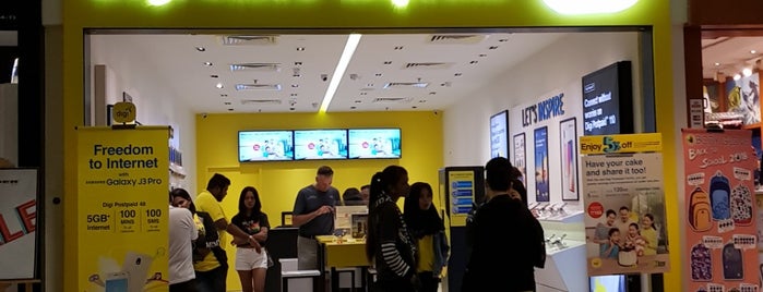 DiGi Center is one of Specialized Store.