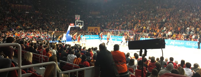Abdi İpekçi Arena is one of Mujdat'ın Beğendiği Mekanlar.