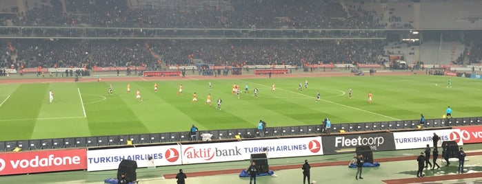 Olimpiyat stadi is one of Mujdat'ın Beğendiği Mekanlar.