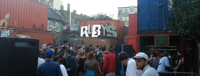 Ruby's Bar & Lounge is one of london party life.