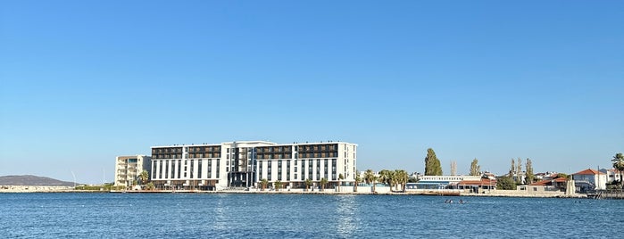 Kocakum Plajı is one of İzmir.