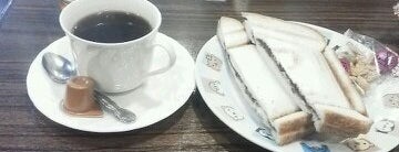 モーニング喫茶 リヨン is one of My going.