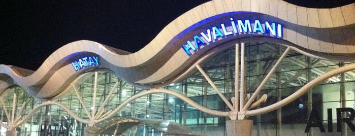Hatay Havalimanı (HTY) is one of Locais curtidos por Bego.