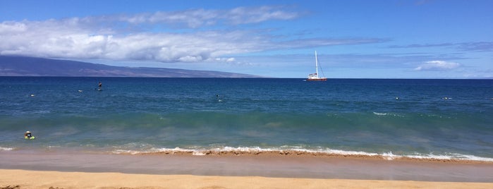 Kahekili Beach Park is one of Favorite places ever... =).