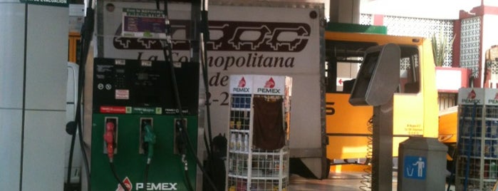 Gasolinería is one of Tempat yang Disukai Angelica.