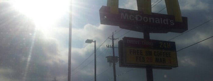 McDonald's is one of Joe : понравившиеся места.