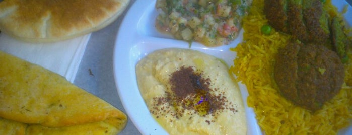 Sultan's Market is one of The Great Chicago Hummus Hunt.