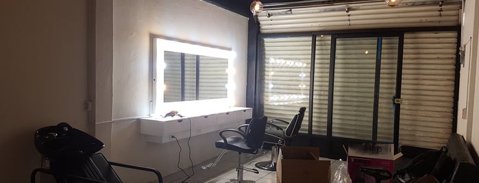 The Hair & Make Up Studio is one of Lugares favoritos de Daniel.