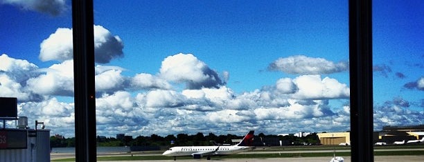 Международный аэропорт Миннеаполис/Сент-Пол (MSP) is one of Top 10 Favirotes Places in Minnesota.