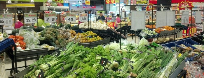 Big C Market is one of Denis Reemottoさんのお気に入りスポット.