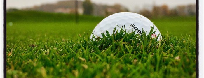 Adendorf Golf Club e.V. is one of Posti che sono piaciuti a F..