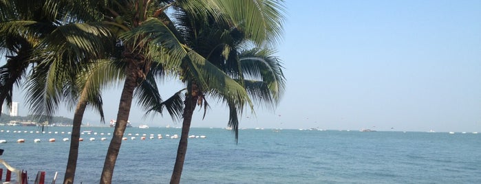 Pattaya Beach is one of Lieux qui ont plu à Diana.
