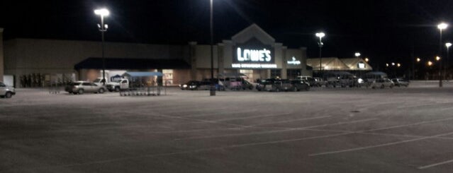 Lowe's is one of Chris’s Liked Places.