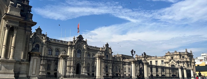 Palacio Municipal de Lima is one of Museos y Galerías por el Centro de Lima.