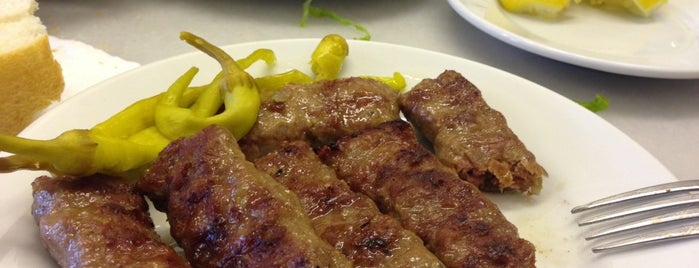 Meşhur Sultanahmet Köftecisi is one of Restaurant's List.