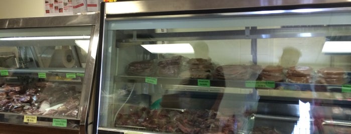 Waco Custom Meats & Seafood, Inc. is one of Lugares favoritos de Mike.