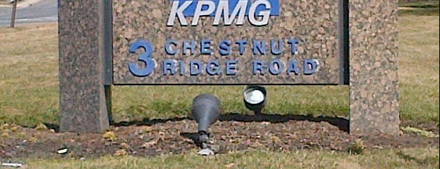 KPMG Building 1 is one of Lugares favoritos de Ryan.