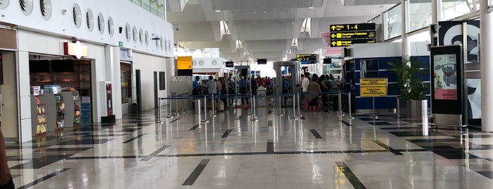 Kualanamu International Airport (KNO) is one of Medan.