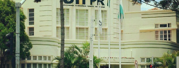 Universidade Tecnológica Federal do Paraná (UTFPR) is one of Lugares favoritos de Elis.