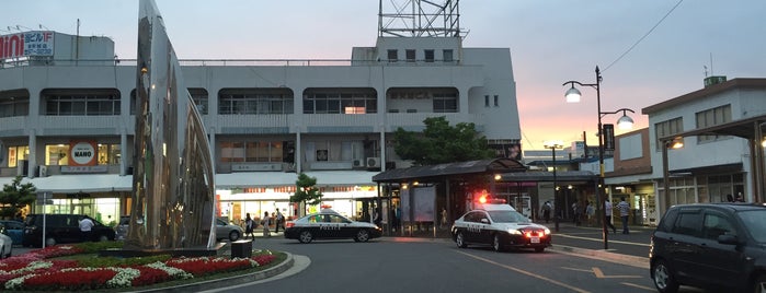 Shin Anjo Station (NH17) is one of 名鉄名古屋本線東岡崎~岐阜.