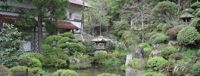 絲原記念館 is one of 日本の鉱山.