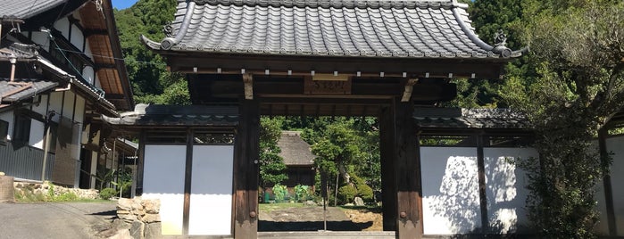 明鏡寺 is one of 東海地方の国宝・重要文化財建造物.