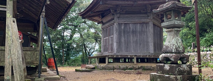 鹿苑寺地蔵堂 is one of 東海地方の国宝・重要文化財建造物.