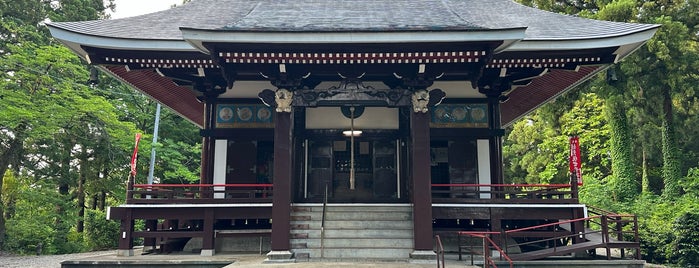 白雲山長徳寺 is one of 信濃川河岸段丘ウォーク.